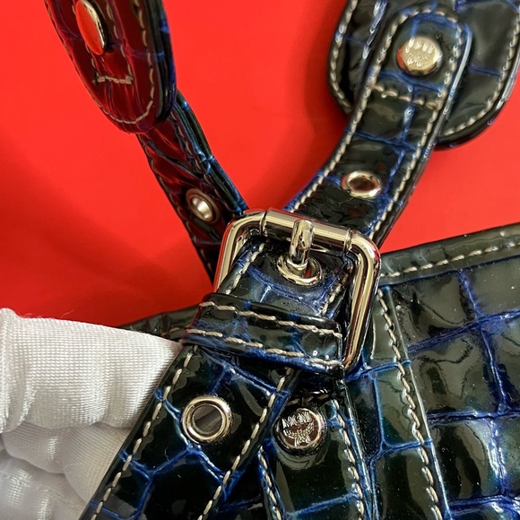 MCM Patent Leather Tote Bag - Picture 5 of 8